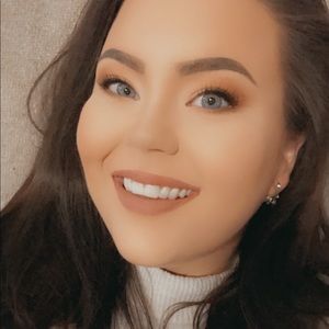 Meet your Posher, Kristen
